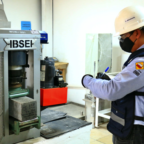 laboratorio-de-ensayo-geotecnia-concreto-y-asfalto-12