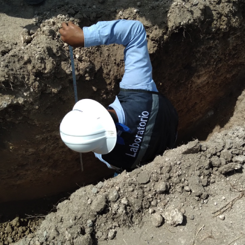 laboratorio-de-ensayo-geotecnia-concreto-y-asfalto-supervision-de-obra-5